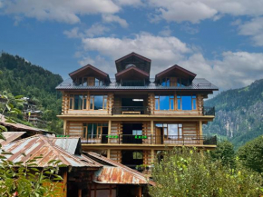 The Village Stay & Cafe